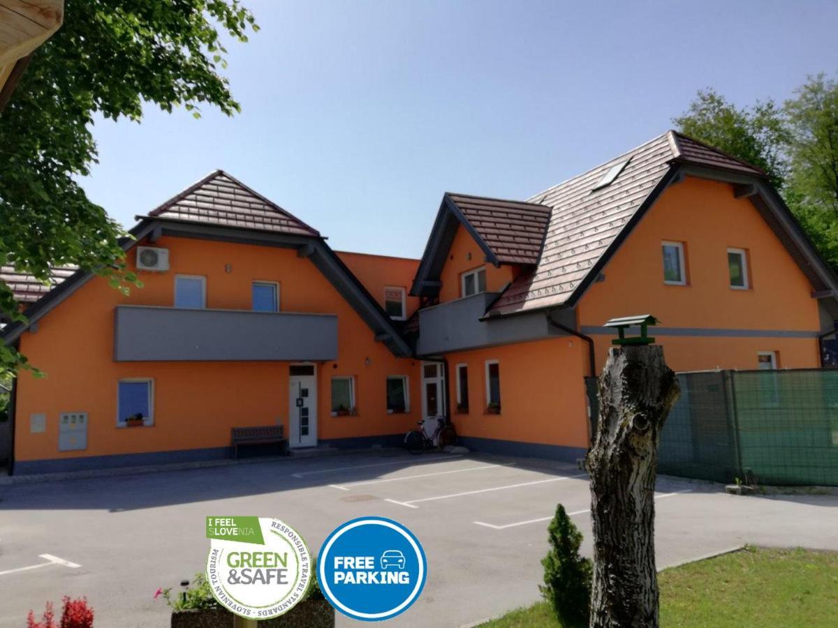 Apartments Alexandra Celje Bagian luar foto
